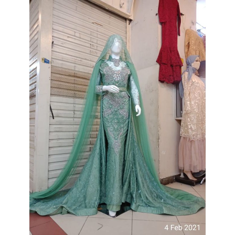 SALE..  GAUN SLIM BEREKOR | GAUN PENGANTIN/GAUN MURAH/GAUN PROMO