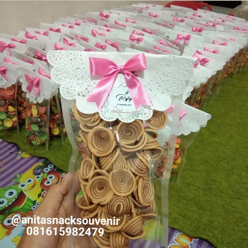 

kuping gajah coklat