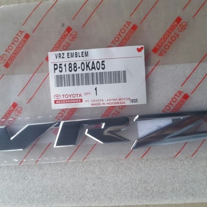 Emblem Logo VRZ FORTUNER