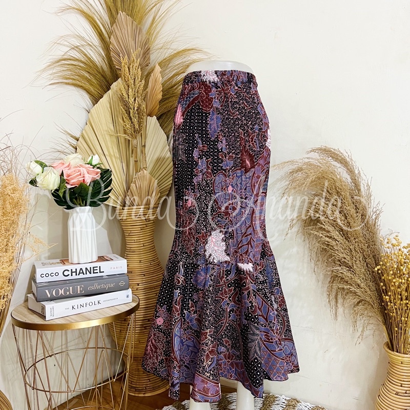 Rok Batik Plisket Duyung-Selena Lilac