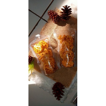

kerupuk anyam