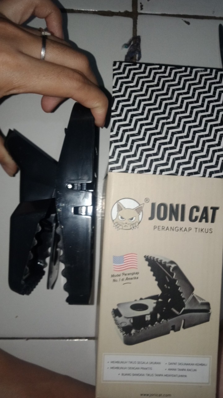 Joni Cat Perangkap Tikus Modern Lebih Efektif Dari Racun Tikus - Terlaris