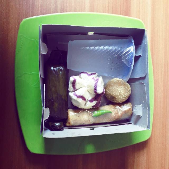 

Snackbox bisa untuk acara, rapat, pengajian, arisan dll