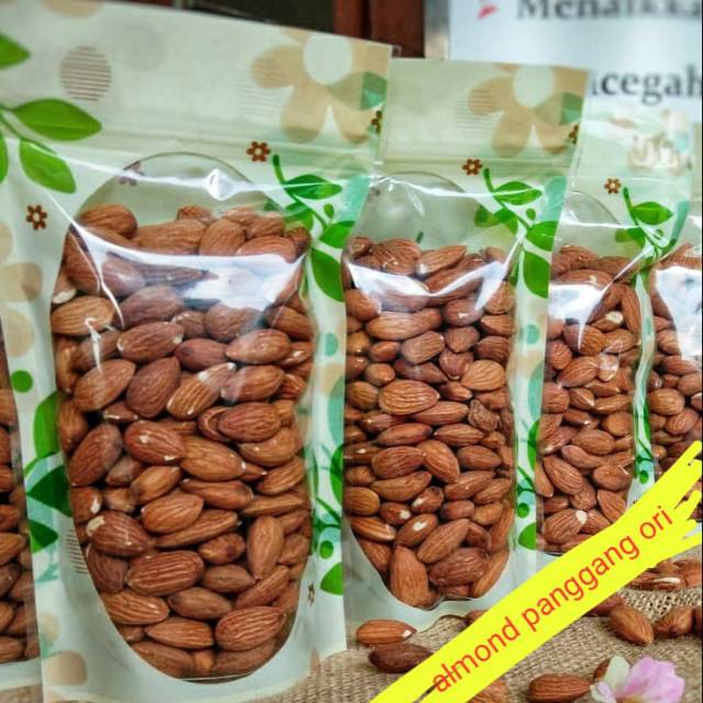 

Almond panggang original