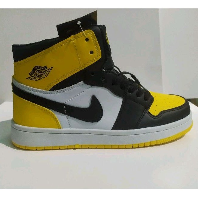 Sepatu Nike Air Jordan 1 High Yellow Toe Black Kuning Hitam Import