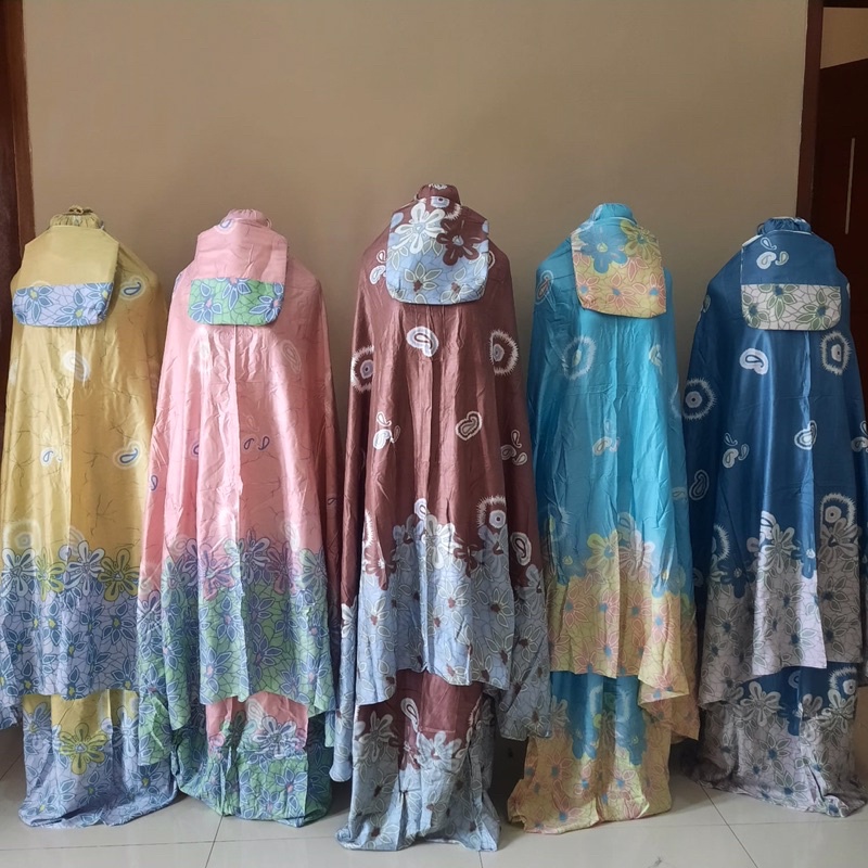 Mukena Bali motif batik