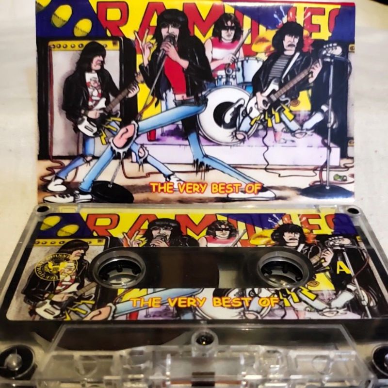 Kaset Pita Ramones The Very Best - Kaset Ramones