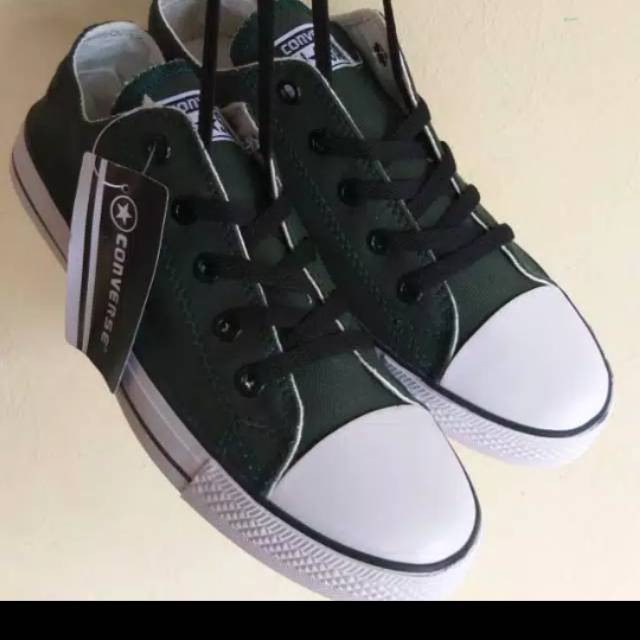 sepatu converse