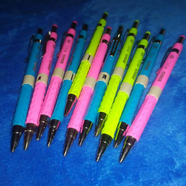 

Pensil mekanik 0,5