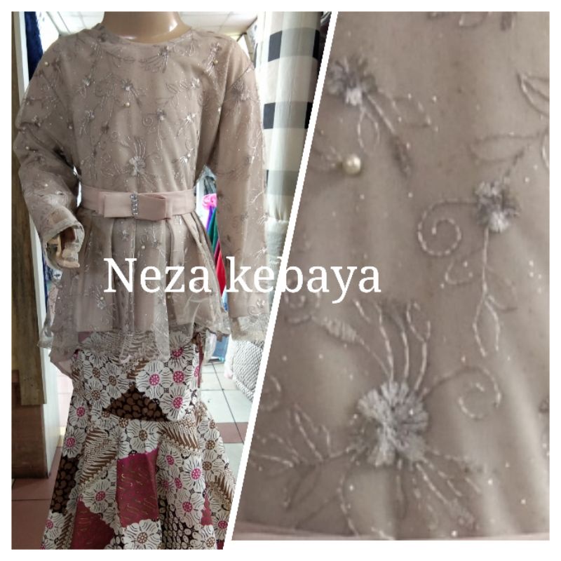 Cod kebaya aurora anak//kebaya anak wisuda//kebaya anak coksu//kebaya tulle anak lucu//kebaya pesta anak