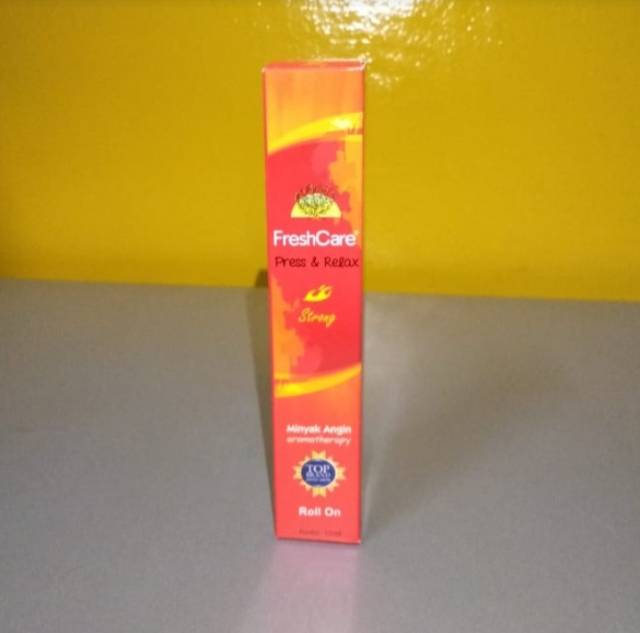 FRESHCARE PRESS &amp; RELAX STRONG HOT 10ML / FRESH CARE MKP MINYAK KAYU PUTIH