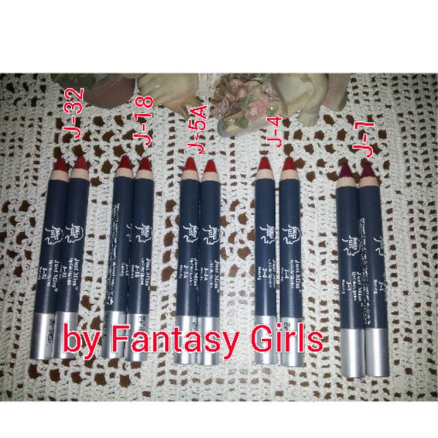 Lipstik Just Miss serut pensil hitam series warna MERAH