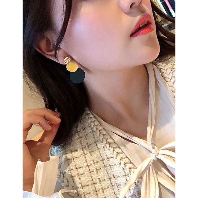 LRC Anting Tusuk Fashion Geometric Disc Color Earrings D40216