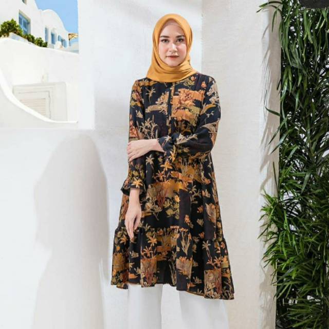 Mahira Tunik Heaven Lights