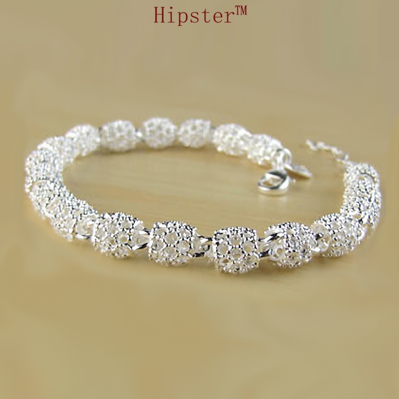 Top-Selling Product Fashion New Creative Oval Hollow Carved Personalized Bracelet