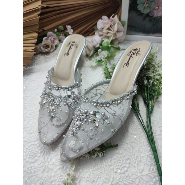 rafaizoutfit sepatu wanita heels Stiletto silver 3cm lancip