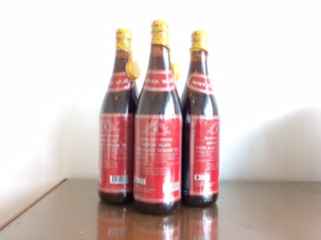 

Sunlight Brand Oh Guan Hing Minyak Wijen ( Pure Black Sesame Oil ) 640ml