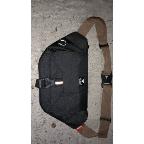 Tas selempang pria/Tas waistbag pria Ferar valvelde