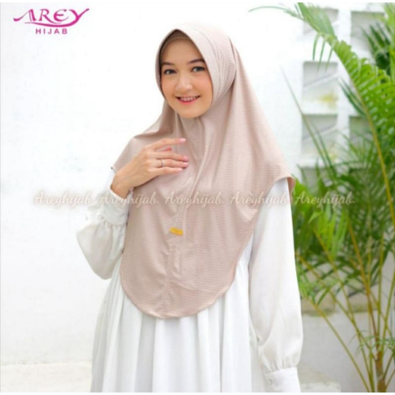Hijab instan RIANA ori arey