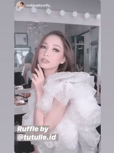 RUFFLE MAKEUP BASIC DOT TRULY WHITE SET (Putih Tulang)