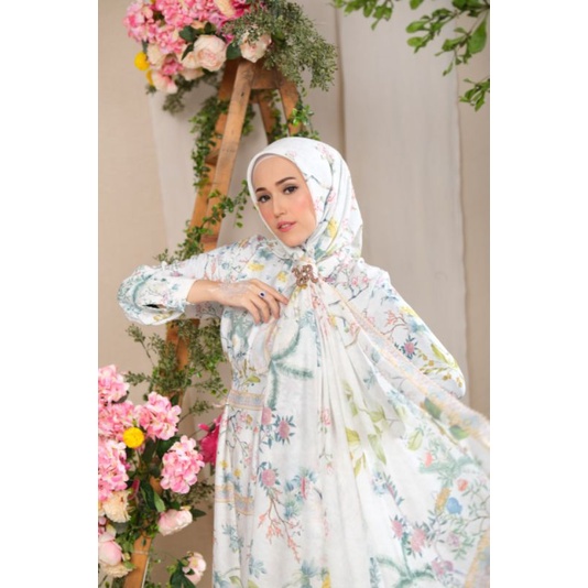 READY STOCK ‼NOOR SCARF RADWAH (Packing box)