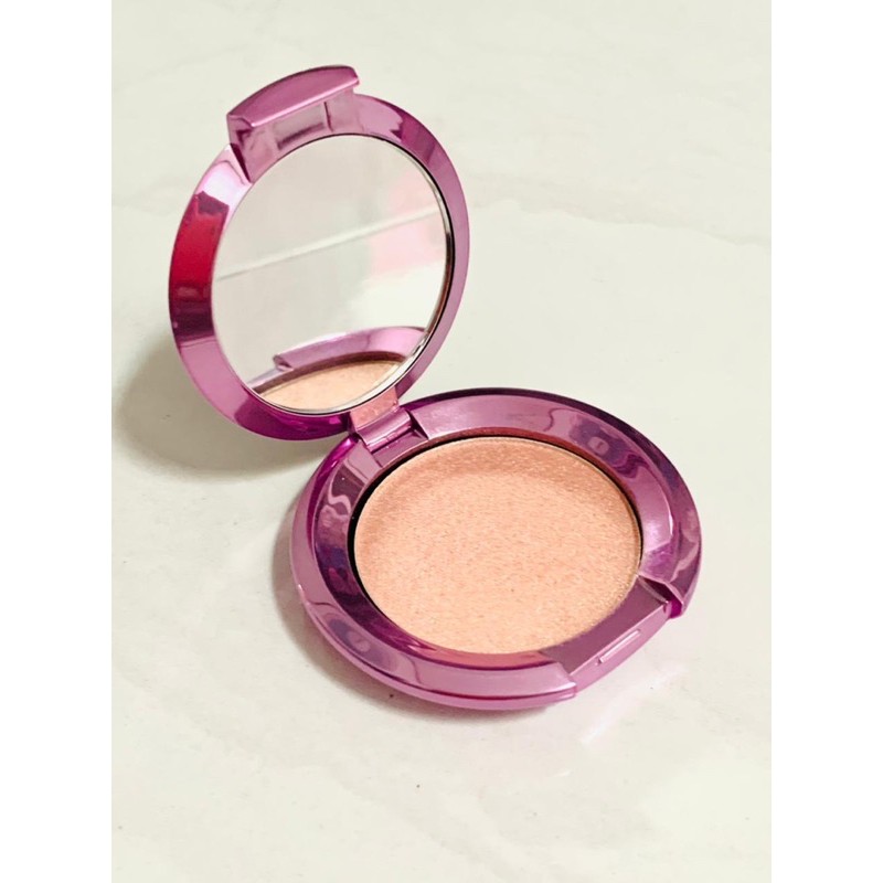 BECCA Shimmering Skin Perfector Pressed Highlighter