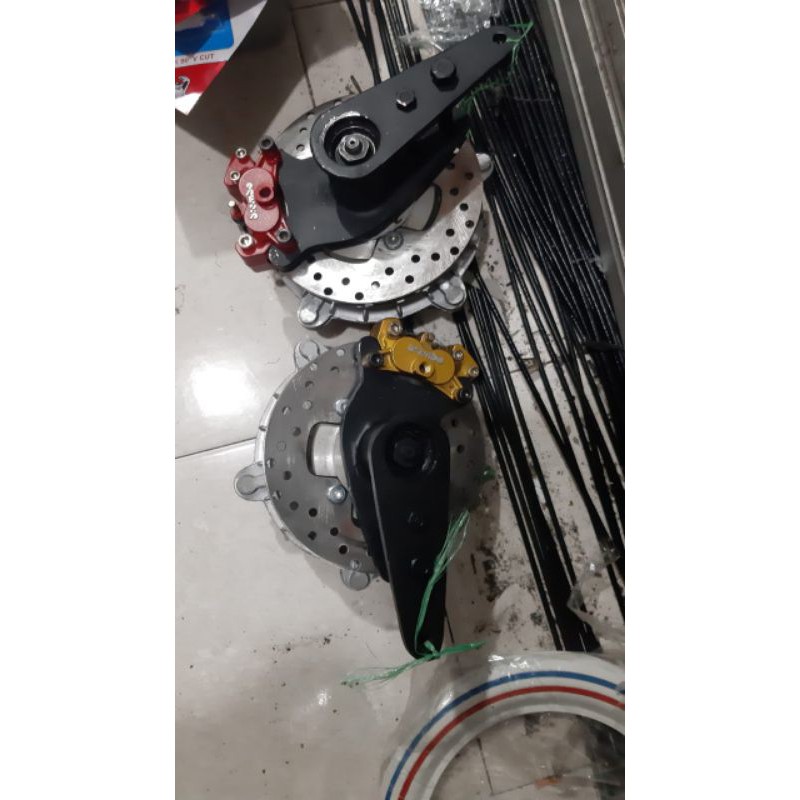 CAKRAM VESPA SET KAKI 3 VESPA SUPER SPRINT PS