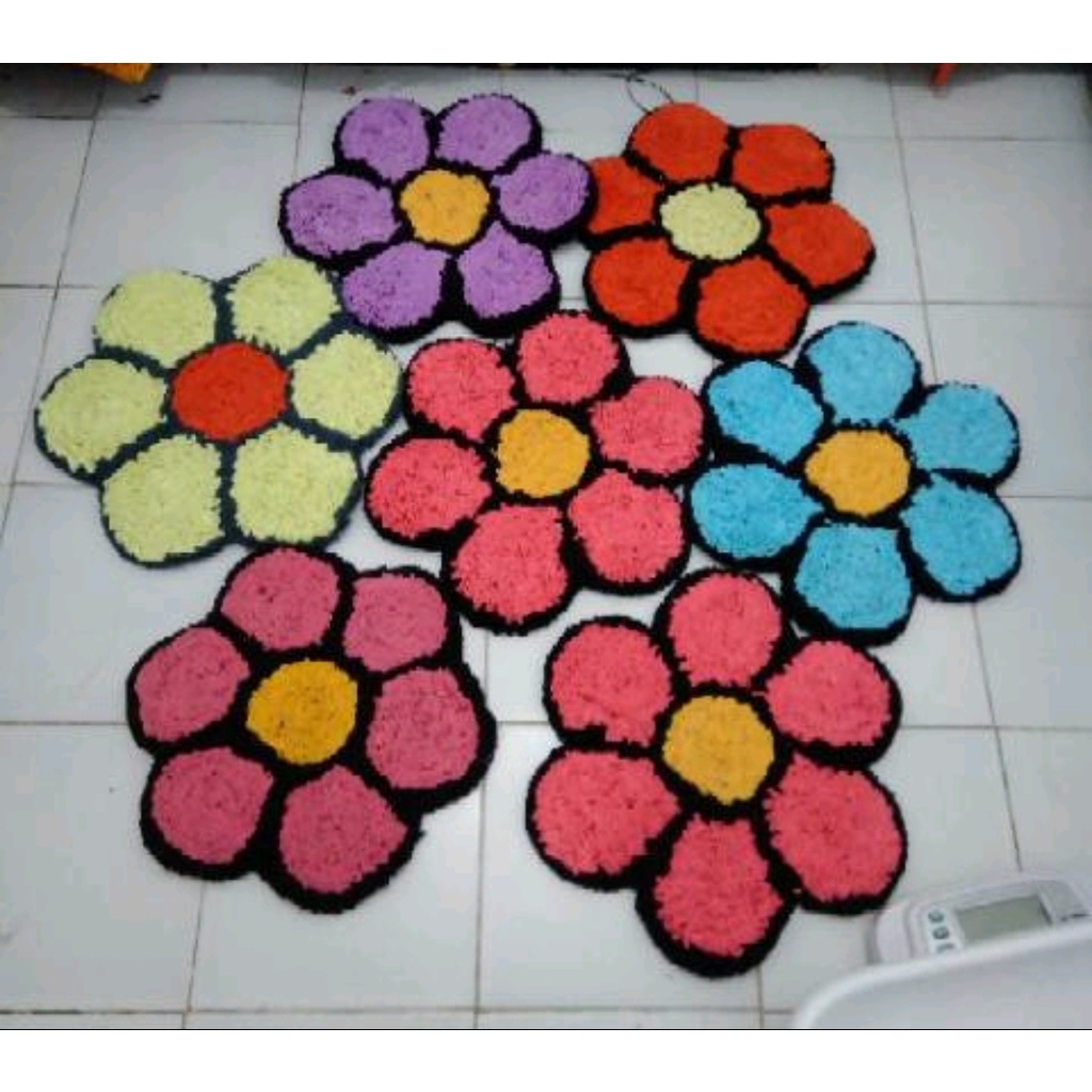 Keset Karakter / Keset Kaki / Keset Kamar Mandi / Keset Unik / Keset Lucu / Keset Karakter Bunga
