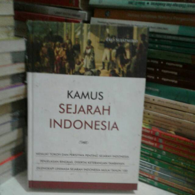 BUKU KAMUS SEJARAH INDONESIA