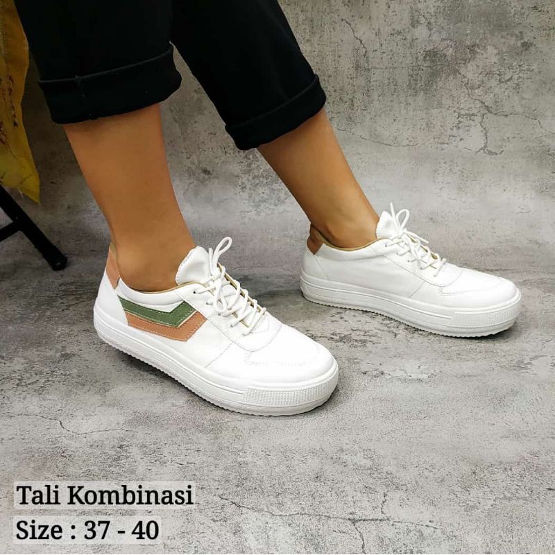 puma white sneakers dsw