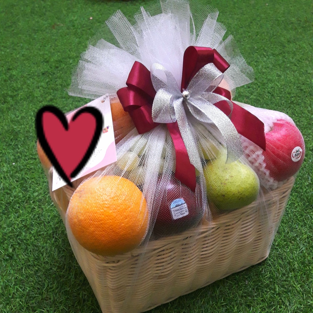 

Medium Hampers Pluffy/ Hampers Buah / Parcel Buah/ Parcel Buah Segar / Hampers / Parcel / Buah Segar