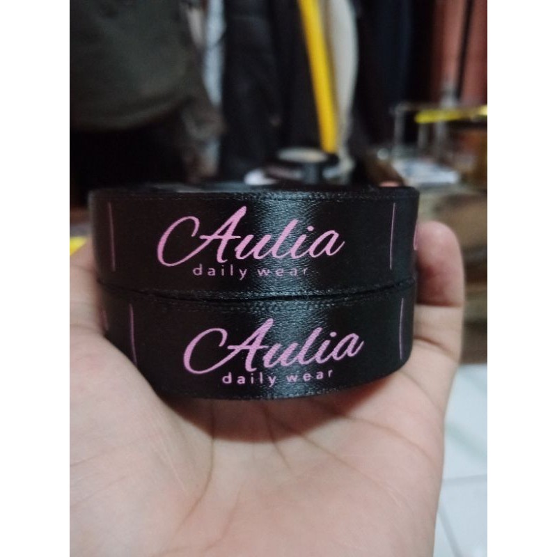 

Label Custom Satin dan Grossgrain 2,5cm Sablon Satu Warna RB9