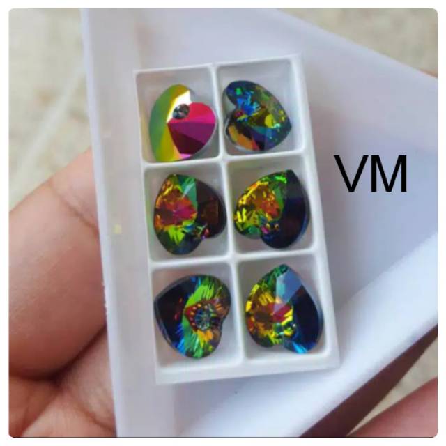 Kristal swarovski liontin love mini color[perbuah]