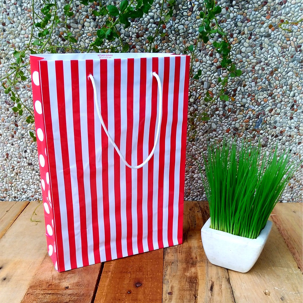 

Paperbag Stripe Merah