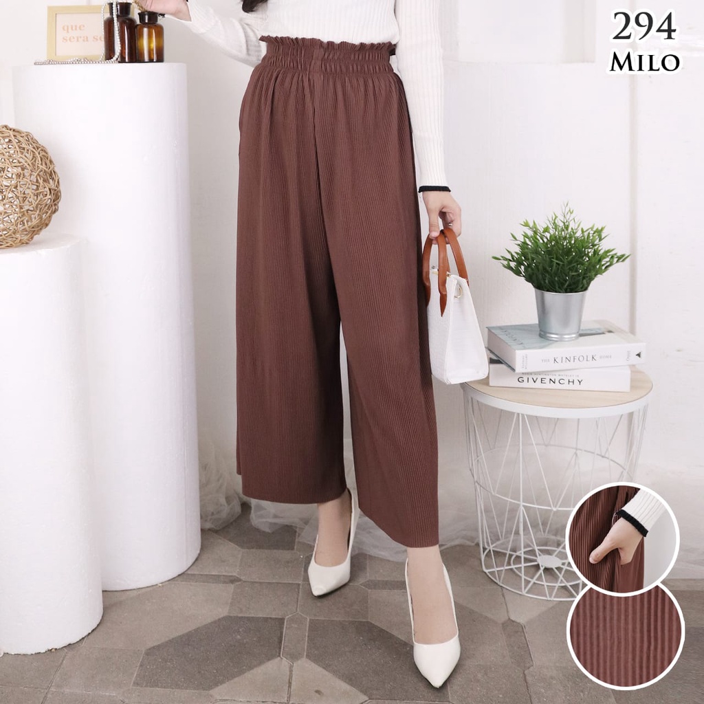 KULOT BASIC 294 PLISKET LIDI PLEATS PANT KULOT PLISKET