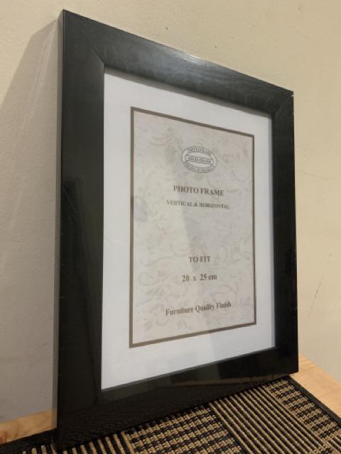 Bingkai Foto 8r/10r Hitam Lebar | Photo Frame Minimalis | Pigura Gift Jbm