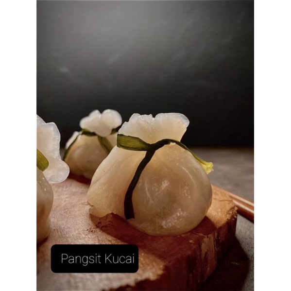 

Dimsum Pangsit Kucai (10)