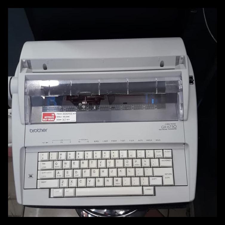 

NEW JUAL MESIN TIK KETIK LISTRIK ELECTRIC ELEKTRIK ELECTRONIC OTOMATIS PAKET ALAT TULIS TERMURAH