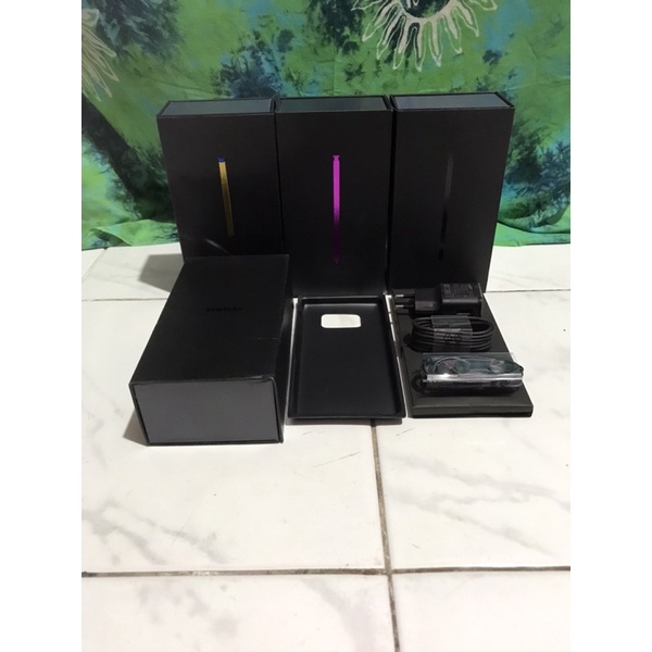 

Dus Samsung Note 9 Fullset ACC Gratis Reguest Stiker