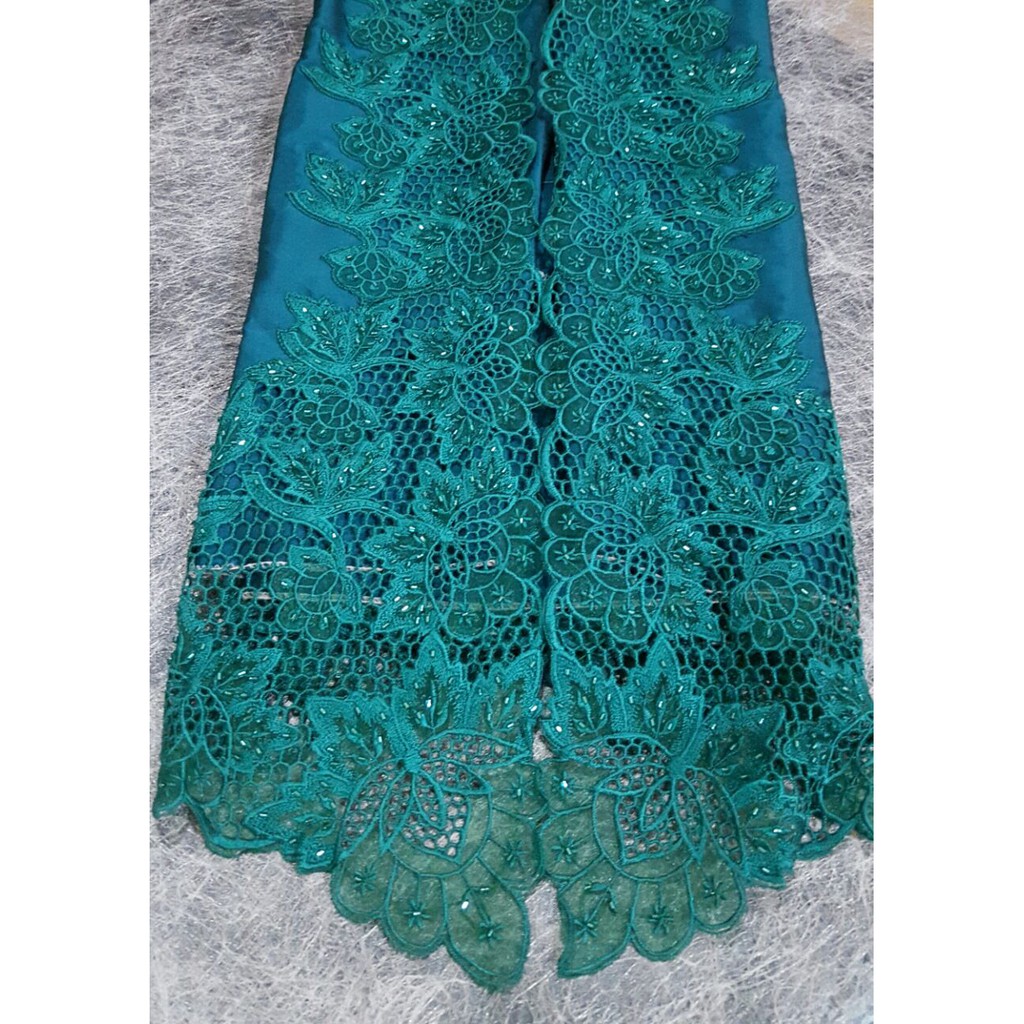 Kebaya Hijau Tosca