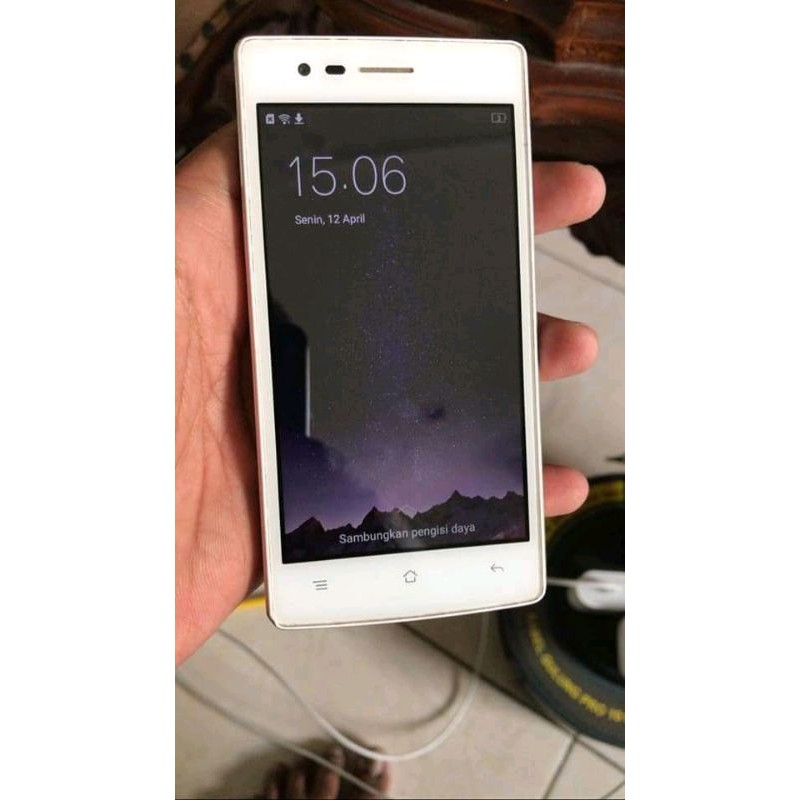ready Handphone second murah berkualitas Ram 1 Oppo Neo 5