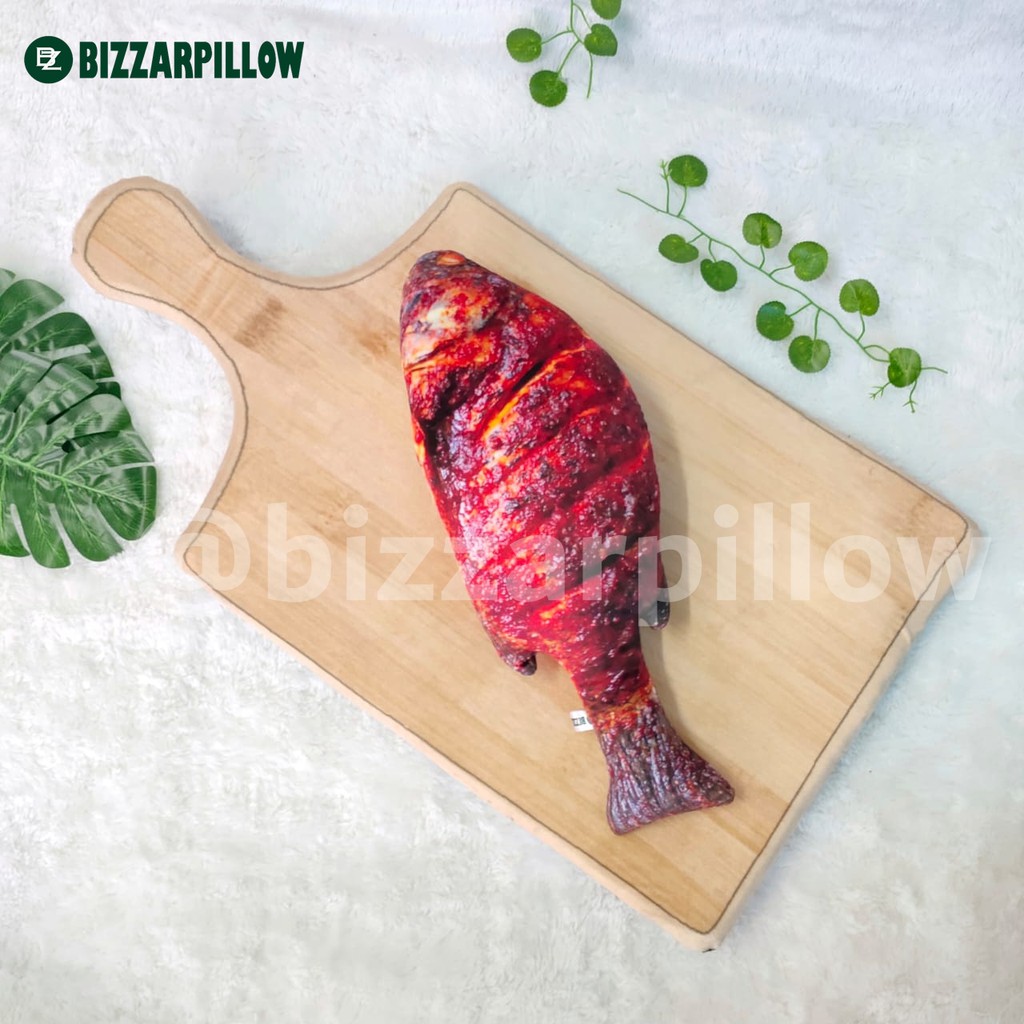 Bizzarpillow Bantal Ikan Bakar Size M  BZ074