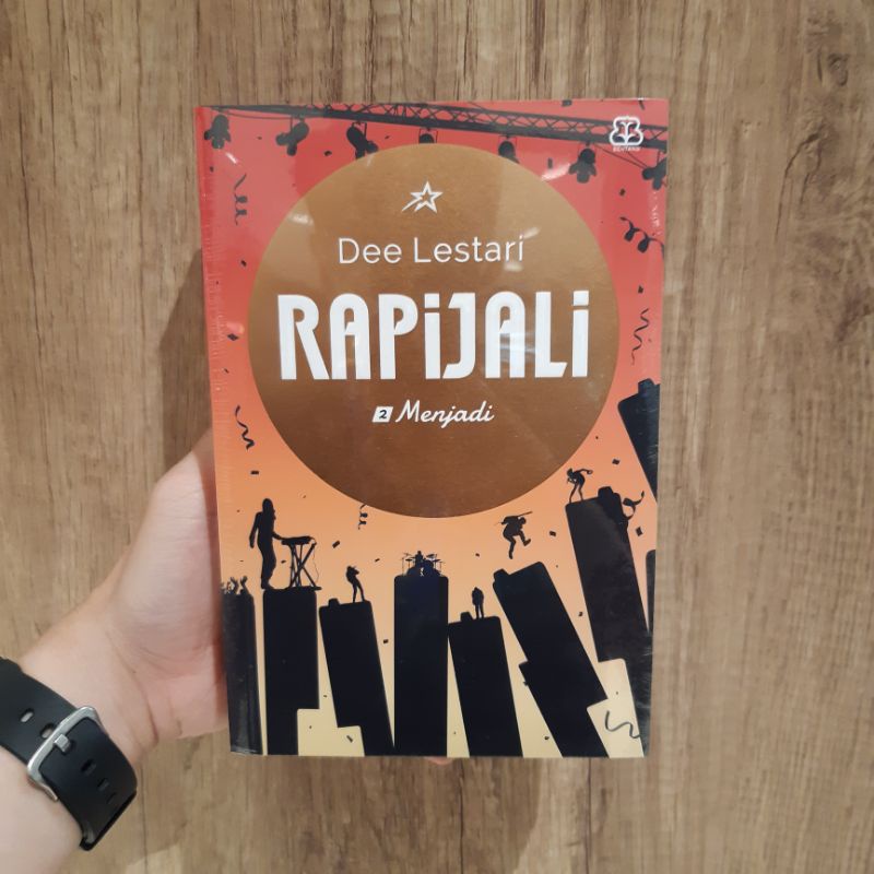 NOVEL DEE LESTARI RAPIJALI 2 : MENJADI