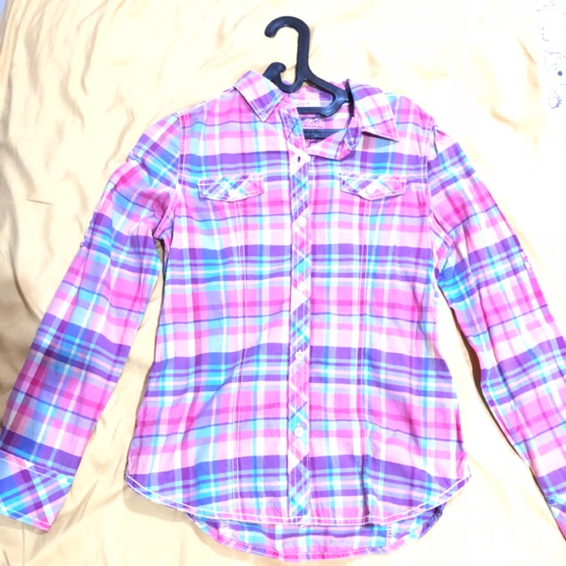 Ninety degrees kemeja