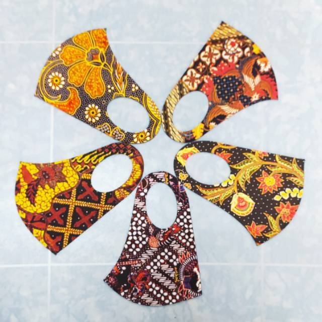 Masker scuba printing motif batik