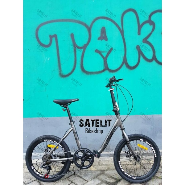 Sepeda Ukuran 20 Sakoni Supreme Minivelo Minion BnB Vicky 7 Speed Rem Cakram Sepeda Minivelo Minion-Abu abu