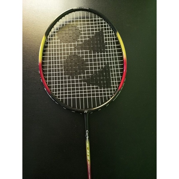 Raket badminton Carbonex 25