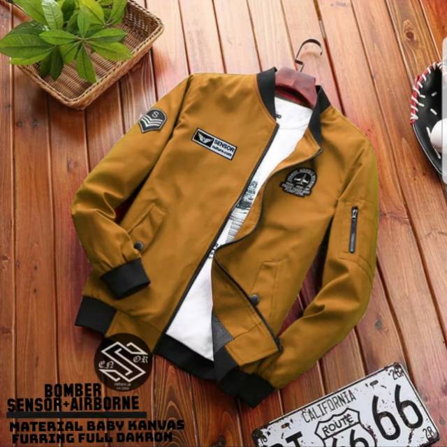 Jaket bomber airborne