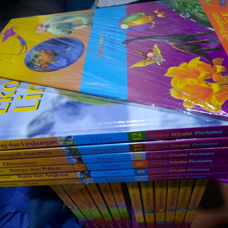 Widya Wiyata Pertama jilid 7-12 second