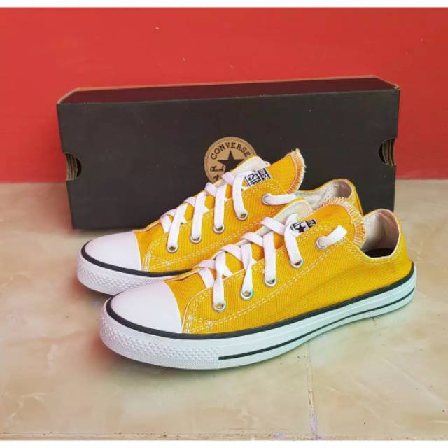 COD Sepatu cnvrs allstar CT kuning / yelow